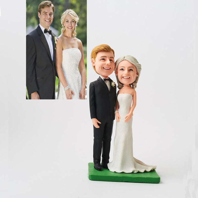 Custom Wedding Bobbleheads Couple