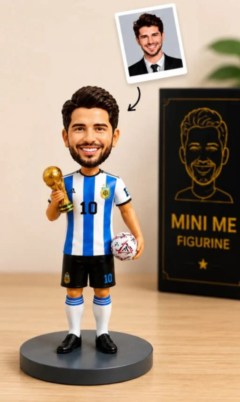 Mini Me Figurine Box