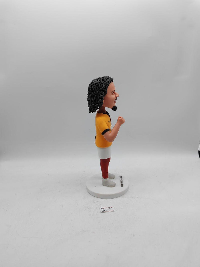 Side view of a sane statue